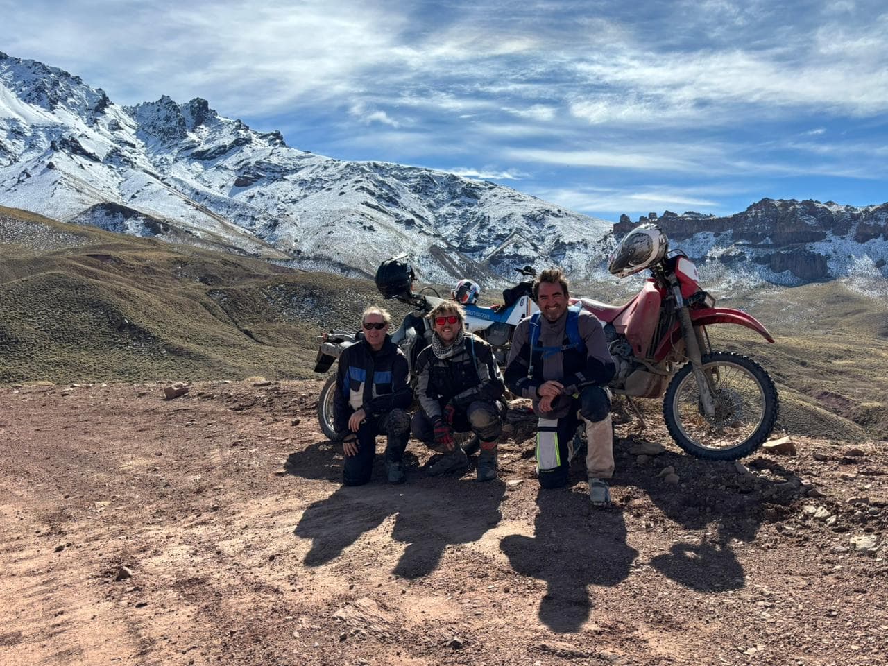 Paso Roballos en moto, Argentina
